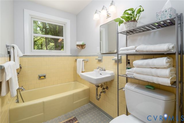 8413 Cherokee Rd, Richmond, VA 23235