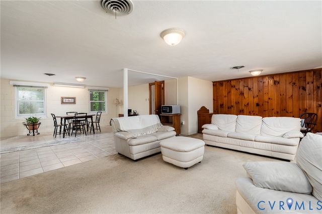 8413 Cherokee Rd, Richmond, VA 23235