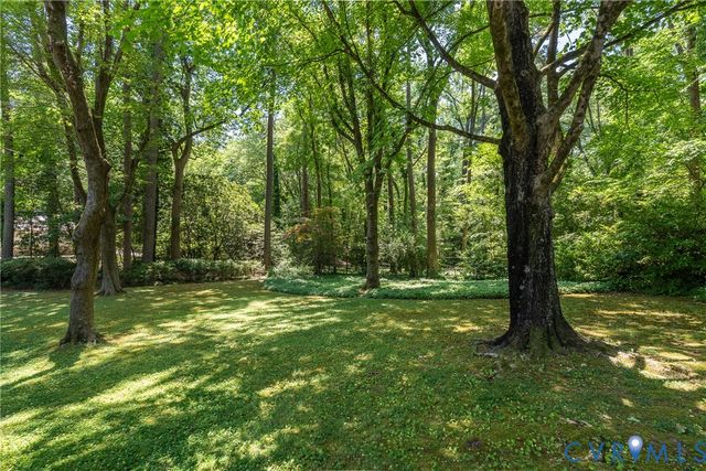 8413 Cherokee Rd, Richmond, VA 23235