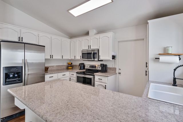 6964 Pollen Way, Citrus Heights, CA 95610