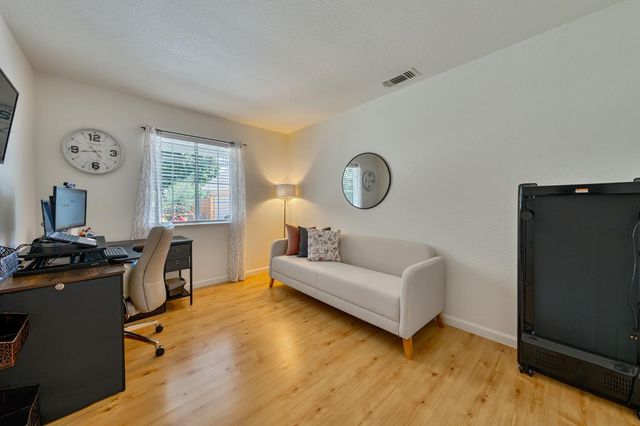 6964 Pollen Way, Citrus Heights, CA 95610
