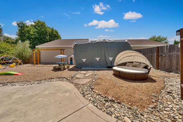 6964 Pollen Way, Citrus Heights, CA 95610