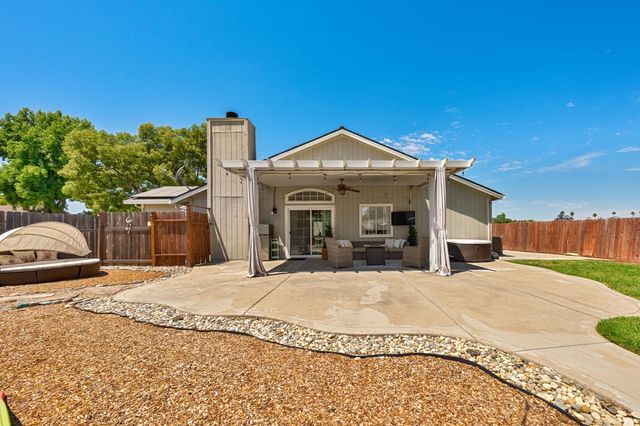 6964 Pollen Way, Citrus Heights, CA 95610