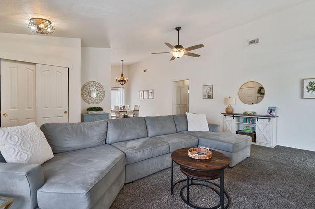 6964 Pollen Way, Citrus Heights, CA 95610