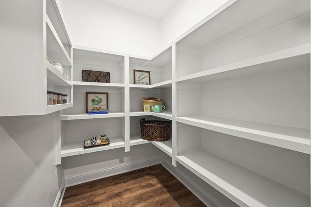 7829 Teton Trail Avenue, Springdale, AR 72762