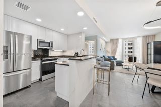 801 Brickell Key Blvd 1805, Miami, FL 33131