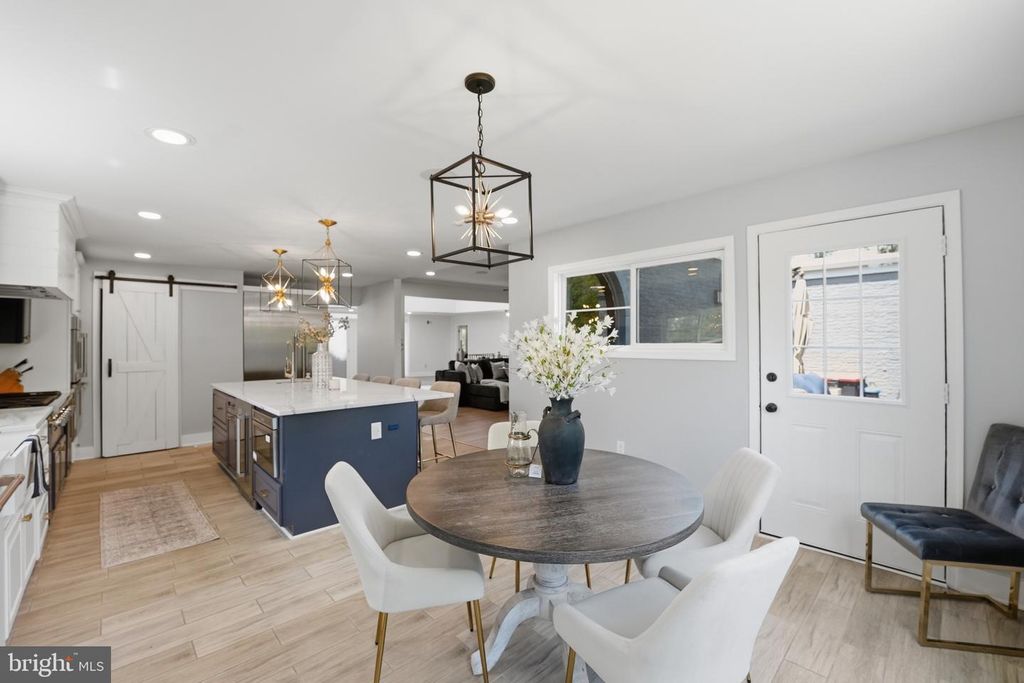 Image 11 of property listing at 2919 DAVIDSONVILLE RD, Davidsonville, MD 21035