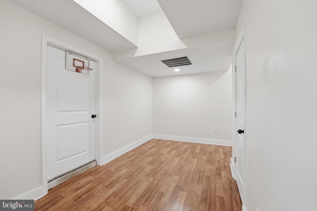 Image 40 of property listing at 2919 DAVIDSONVILLE RD, Davidsonville, MD 21035