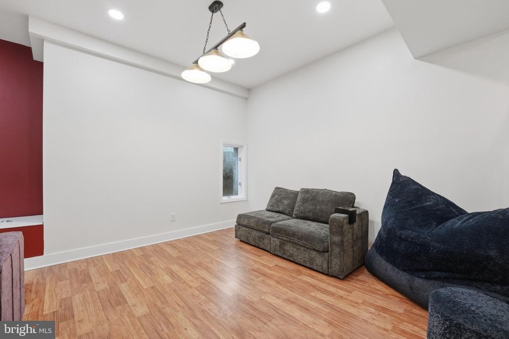 Image 54 of property listing at 2919 DAVIDSONVILLE RD, Davidsonville, MD 21035