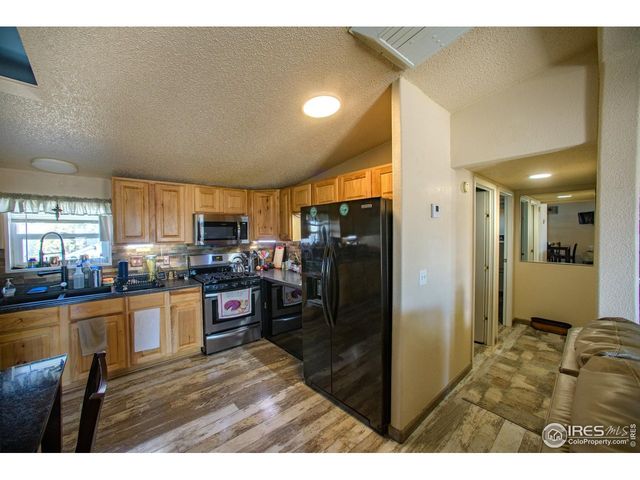 34 Arapaho Cir, Weldona, CO 80653