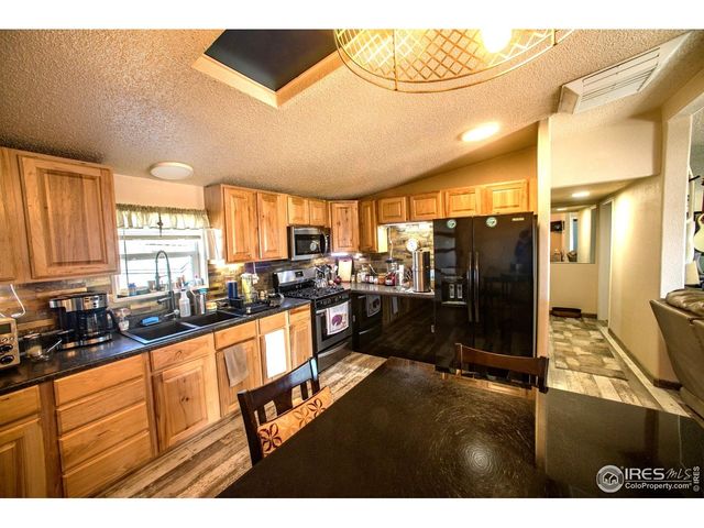 34 Arapaho Cir, Weldona, CO 80653