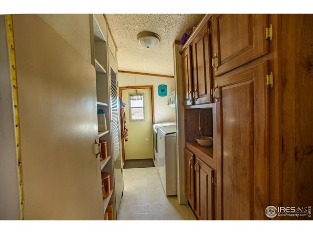 34 Arapaho Cir, Weldona, CO 80653