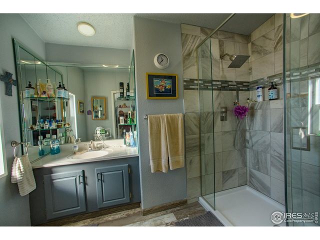 34 Arapaho Cir, Weldona, CO 80653