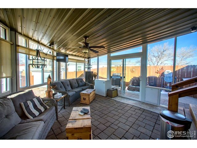 34 Arapaho Cir, Weldona, CO 80653