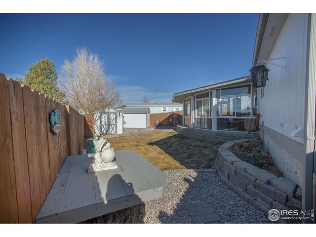 34 Arapaho Cir, Weldona, CO 80653