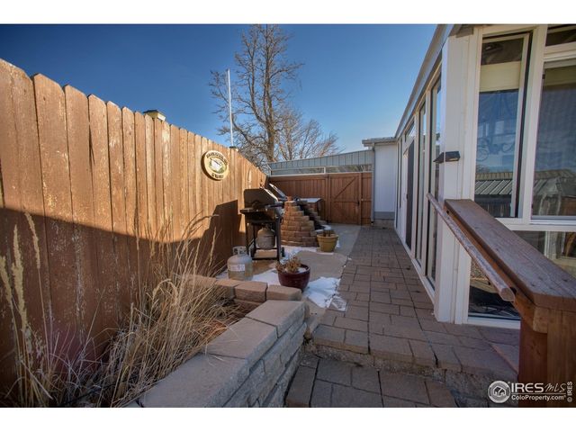 34 Arapaho Cir, Weldona, CO 80653