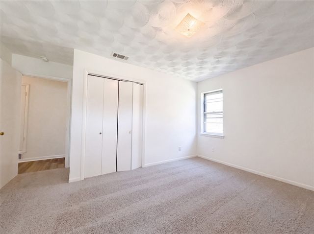 2111 Royal Oaks Drive, Irving, TX 75060