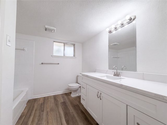 2111 Royal Oaks Drive, Irving, TX 75060