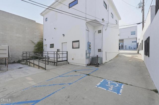 137 Arena Street, El Segundo, CA 90245