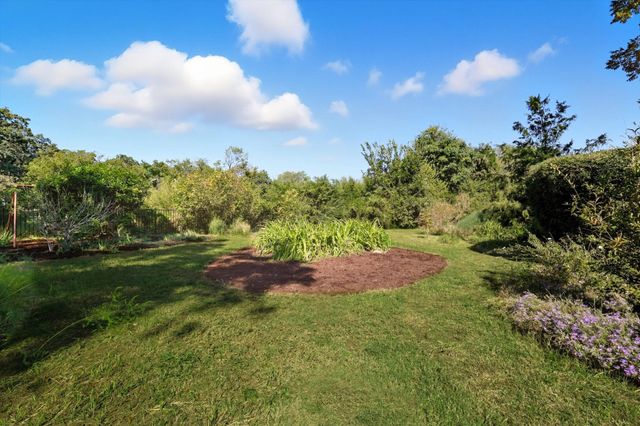 2044 W Oak Street, Denton, TX 76201