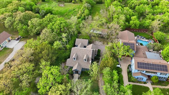 2044 W Oak Street, Denton, TX 76201