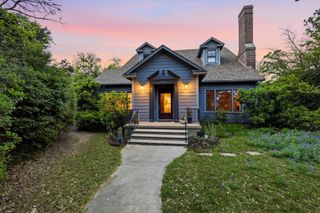 2044 W Oak Street, Denton, TX 76201