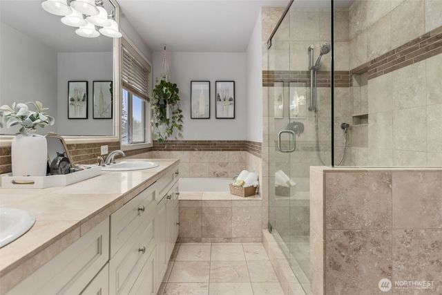 25600 Lake Wilderness Country Club Drive SE, Maple Valley, WA 98038