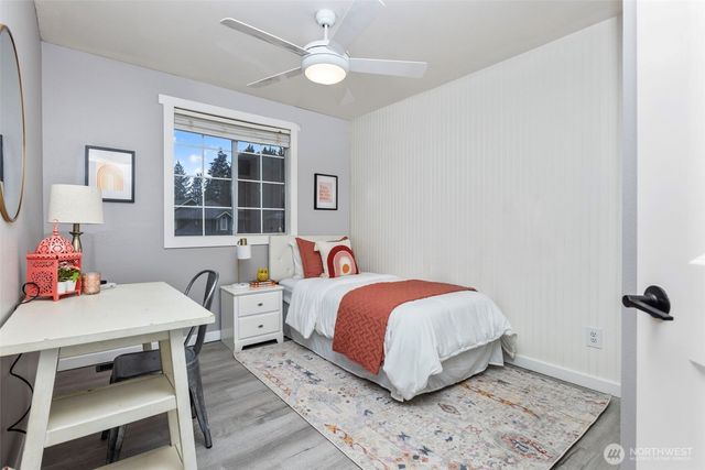 25600 Lake Wilderness Country Club Drive SE, Maple Valley, WA 98038