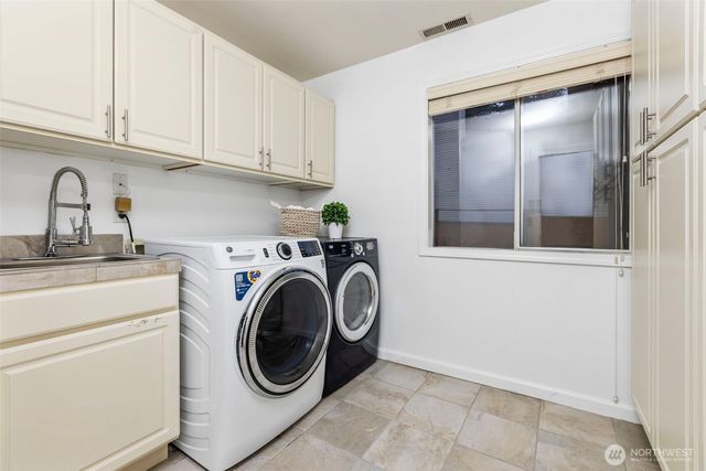 25600 Lake Wilderness Country Club Drive SE, Maple Valley, WA 98038