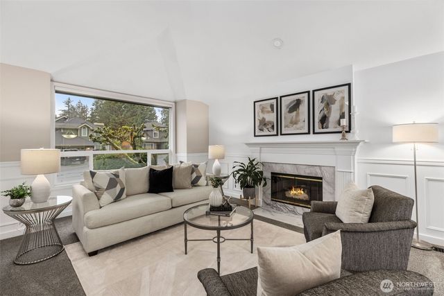 25600 Lake Wilderness Country Club Drive SE, Maple Valley, WA 98038