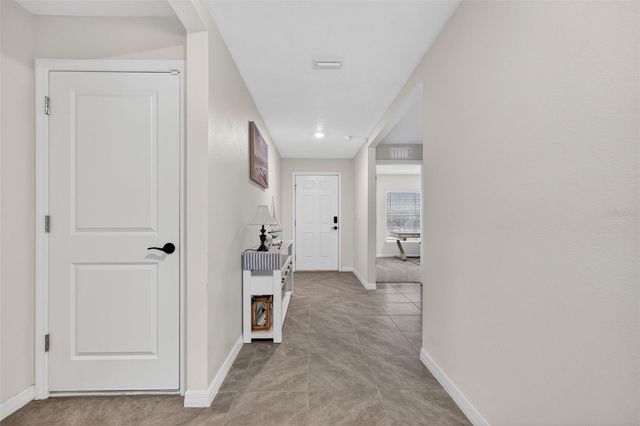 810 WILL SCARLETT AVENUE, Ruskin, FL 33570