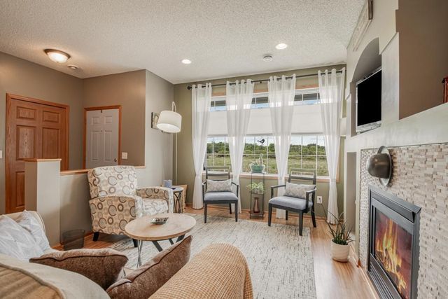 10465 172nd Lane NW, Elk River, MN 55330