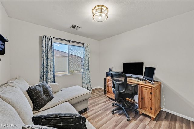 1010 Christopher View Avenue, North Las Vegas, NV 89032