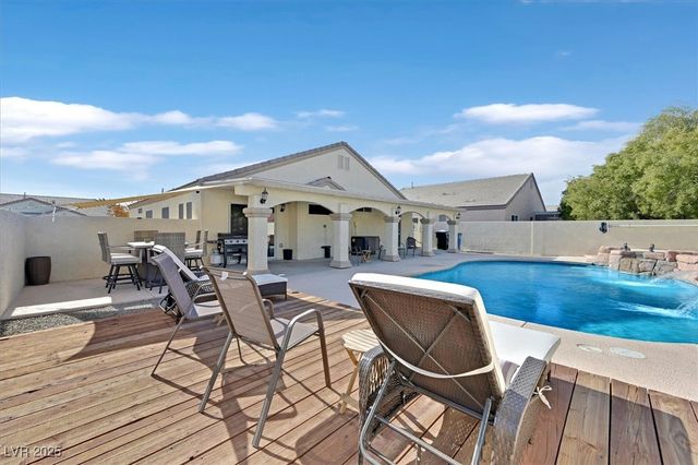 1010 Christopher View Avenue, North Las Vegas, NV 89032