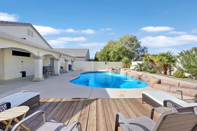 1010 Christopher View Avenue, North Las Vegas, NV 89032