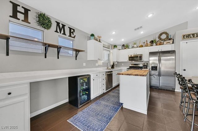 1010 Christopher View Avenue, North Las Vegas, NV 89032