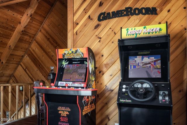 3239 Cove Creek Way, Sevierville, TN 37862