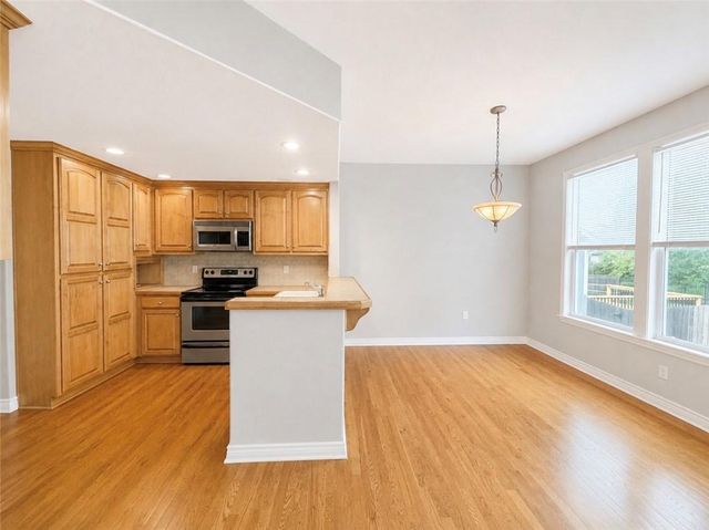 5217 Carson Drive, Lawrence, KS 66049