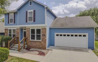 5217 Carson Drive, Lawrence, KS 66049