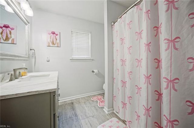 3720 Bridle Path LN, Suffolk, VA 23435