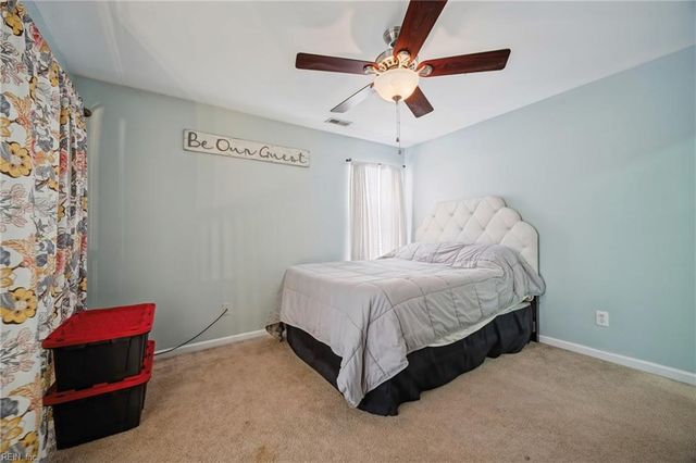 3720 Bridle Path LN, Suffolk, VA 23435