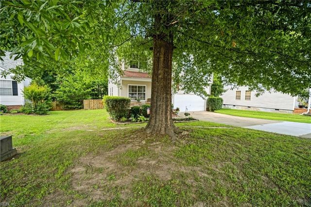 3720 Bridle Path LN, Suffolk, VA 23435