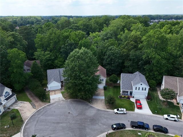 3720 Bridle Path LN, Suffolk, VA 23435