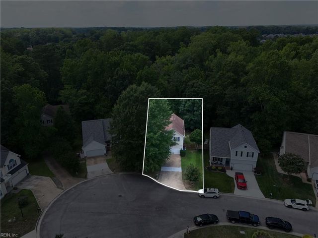3720 Bridle Path LN, Suffolk, VA 23435