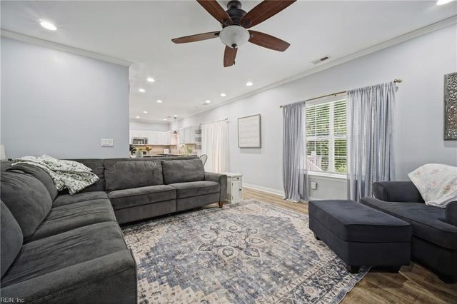 3720 Bridle Path LN, Suffolk, VA 23435