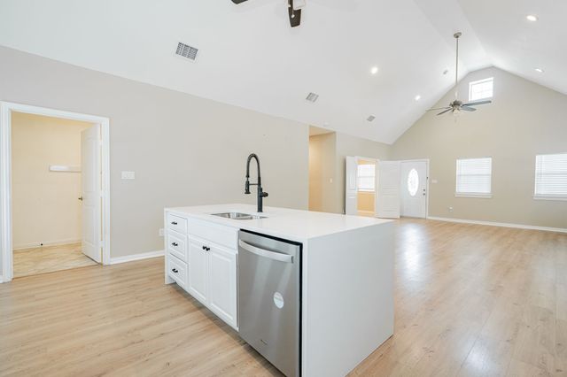 8306 Chesham Drive, Rowlett, TX 75088