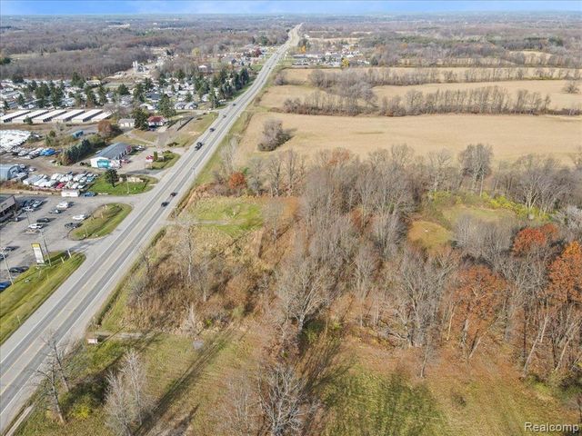 3777 S Lapeer Road, Metamora, MI 48455