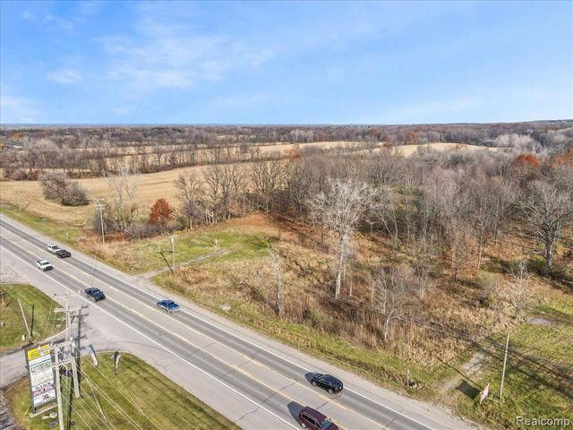 3777 S Lapeer Road, Metamora, MI 48455