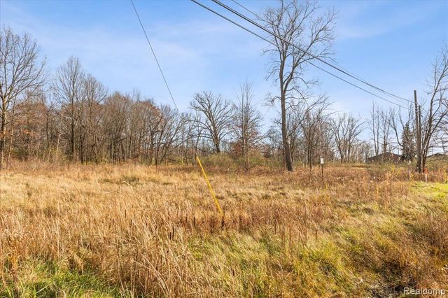 3777 S Lapeer Road, Metamora, MI 48455