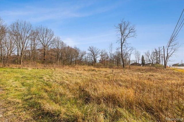 3777 S Lapeer Road, Metamora, MI 48455